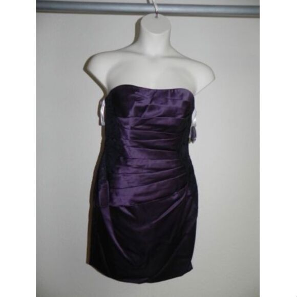 Davids Bridal Dress Size 6 Plum Strapless NWT - Picture 1 of 4